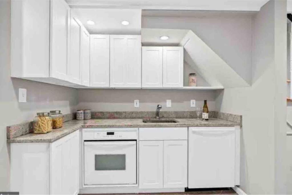 Glover Park/Georgetown Oasis With Parking Apartment Washington Exterior foto